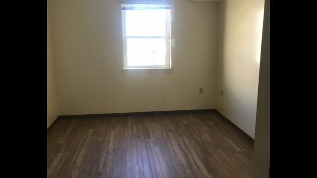 Colonial-Terrace-Bedroom