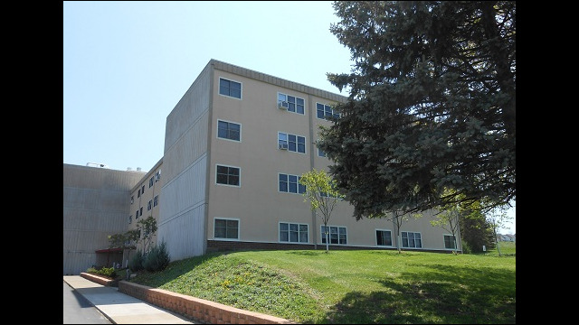 Colonial Towers