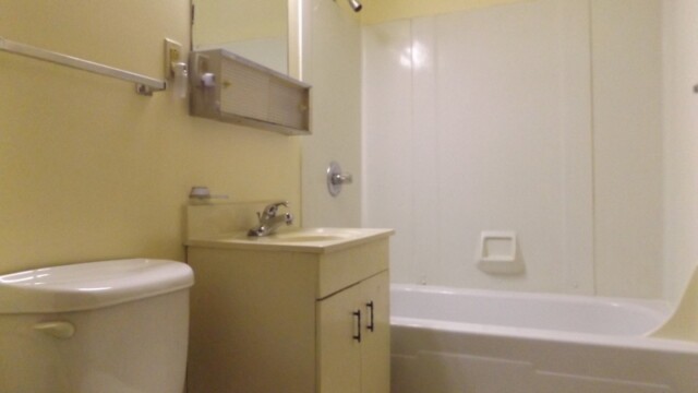 Tabor Bathroom